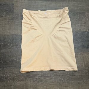 Victoria’s Secret Nude Beige Half Slip Shape Wear Size Large